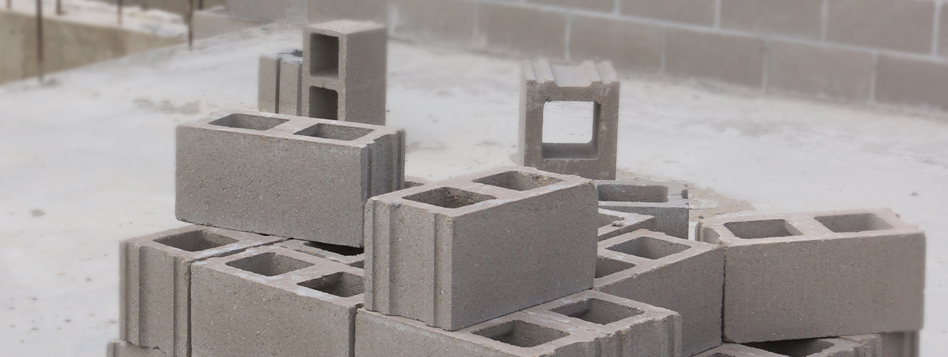 1:12 Scale Mini Construct-A-Block Concrete Blocks on Pallet (24pk)